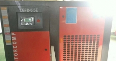 The 5.5kw integral screw compressor has a discharg...