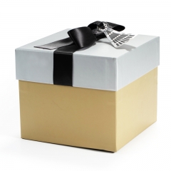 Holiday gift box-A0024