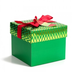 Holiday gift box -A0023