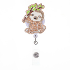 2021 New Style Alloy Crystal Rhinestone Sloth Animal Retractable Nurse Badge Reel