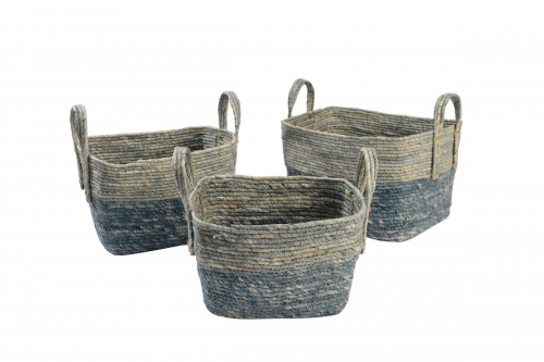 Maize leaf storage baskets