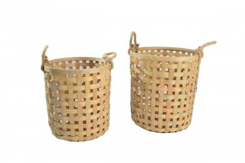 Wooden chip storage basket