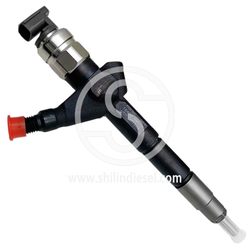 DENSO Fuel Injector 095000-6240 16600-MB40A 16600-VM00D for NISSAN