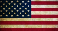 脖套泛黄的美国国旗Yellowed American flag