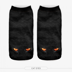 socks cat eyes
