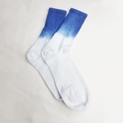 Multicolored Blue Gradient Tie-Dye Thick Stockings