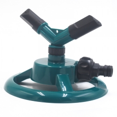 Plastic 2-arm lawn sprinkler water rotary sprinkler