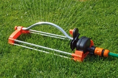 18 holes garden water oscillate sprinkler