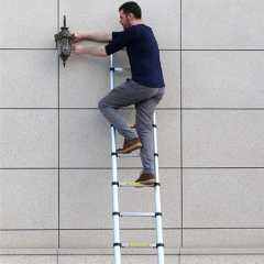 Proveedor de escalera telescópica de retracción de un botón de 3.2M de comercio electrónico