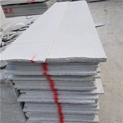 G602 Granite Small Slabs with rough edges