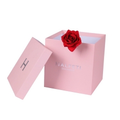 Pink flower gift box