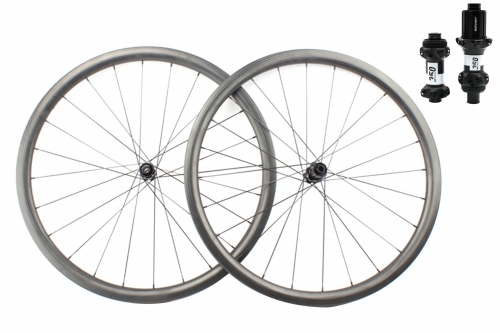 Classic 25mm wide Tubular built with DT Swiss 350 SP hub 20H/24H