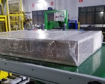 fully wrapped bundle by horizontal wrapping machine