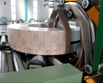 coil wrapping machine packing large steel coils by composite paper