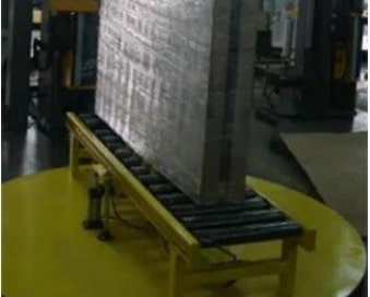 Vertical door and panel stretch wrapper