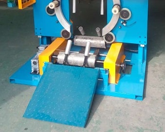 cable coil wrapper with loading ramp-min