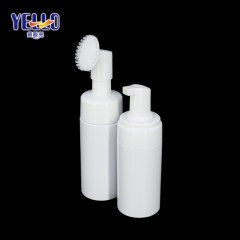 100ml 150ml Empty White Plastic Foaming Soap Bottles , PET Spray Bottle With Silicone Brush Head