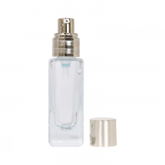 Wholesale Square 25ml Cosmetic Glass Cream Bottles With Gold Pump