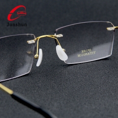 9801- Black Onyx Scorpion Screwless-Rimless 18K gold