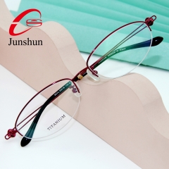8820 - Diamond with titanium lines optical frame for lady