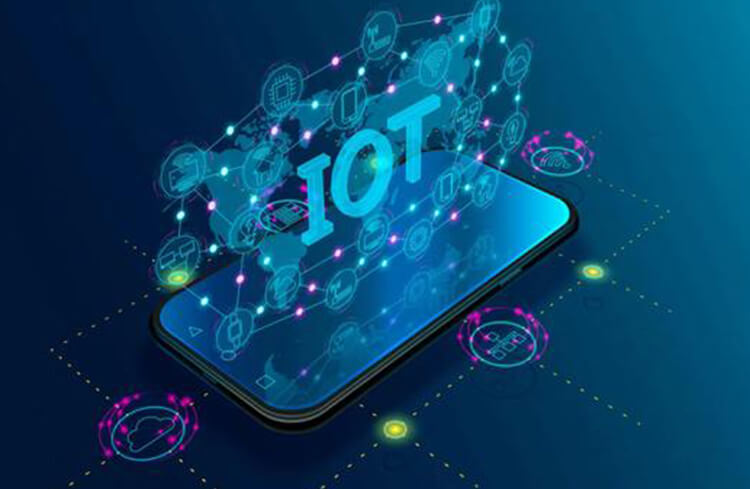 5G and IoT: the mobile broadband future of IoT