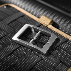 Metal Material Customized Logo & Size Fashion Durable Pure Titanium Belt Buckle Accessories