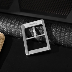 Metal Material Customized Logo & Size Fashion Durable Pure Titanium Belt Buckle Accessories