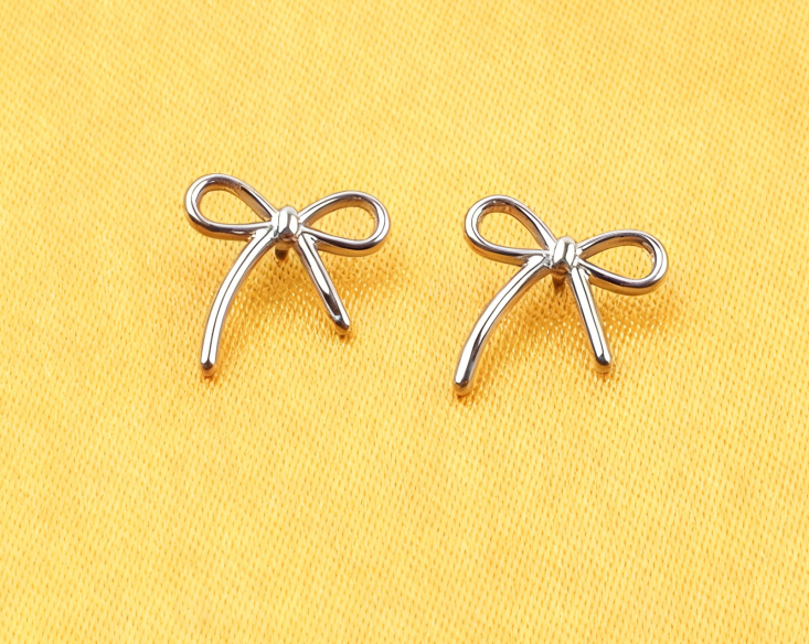 Fashion ASTM F136 Bowknot Shape Upper Ear Stud Earlobe Tragus Helix Cartilage Piercing Jewelry--P538