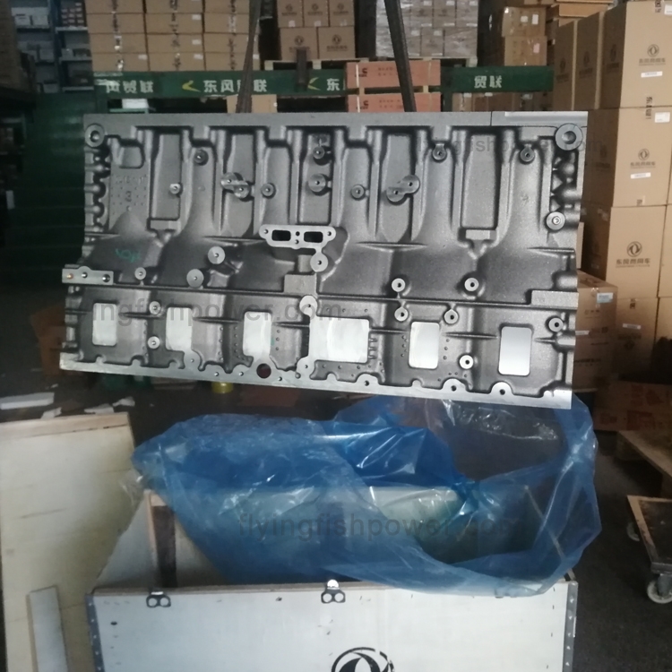 Renault DCI11 Engine Parts Cylinder Block Assembly 5010550603 D5010550603