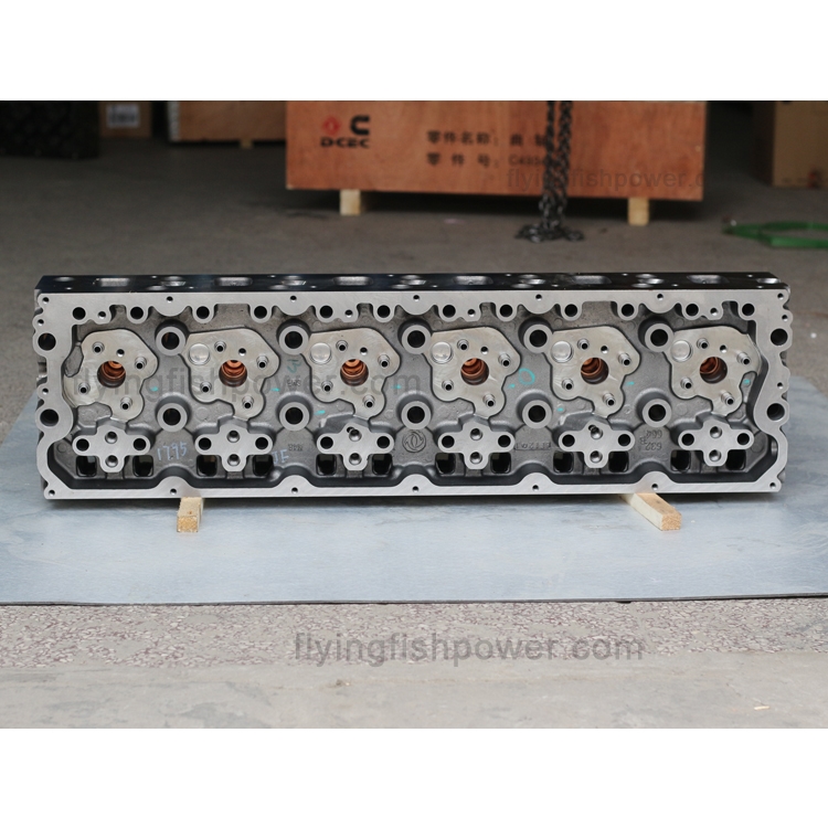 Головка блока цилиндров 5010224239 D5010224239 деталей двигателя Renault DCI11
