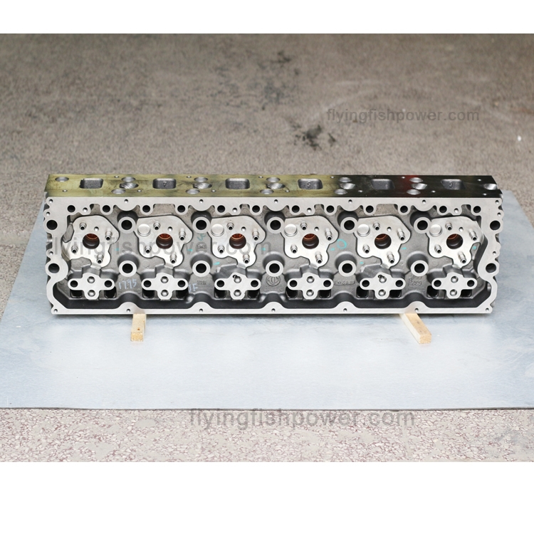 Головка блока цилиндров 5010224239 D5010224239 деталей двигателя Renault DCI11