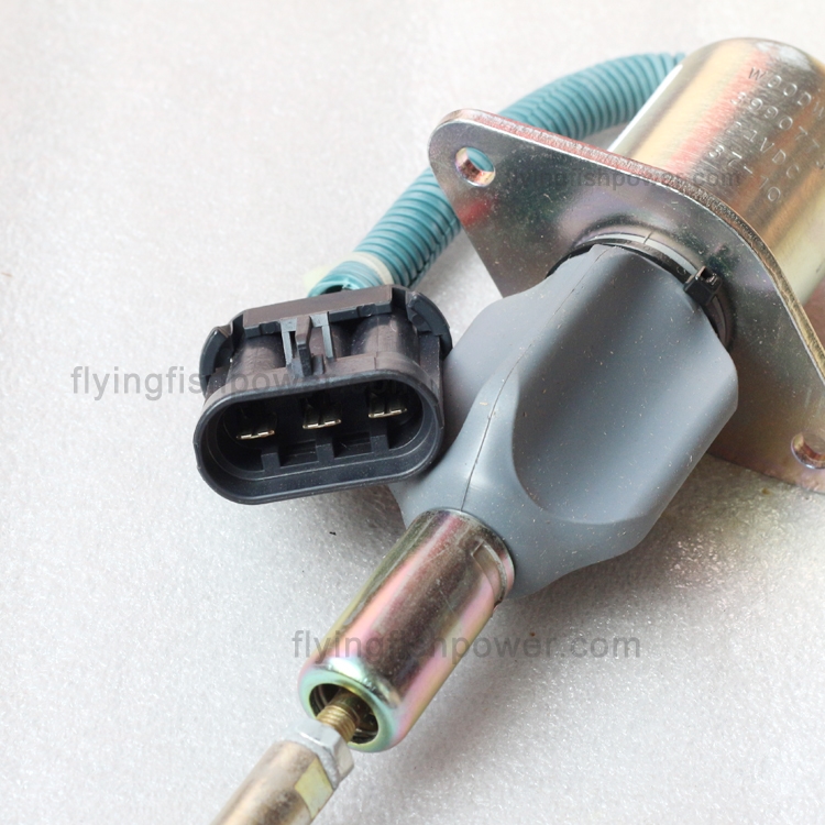 Cummins 6CT 6CT8.3 Engine Parts 24V Fuel Pump Solenoid Valve 3990773