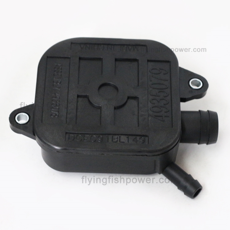 Wholesale Original Aftermarket Machinery Engine Parts Breather Housing 4935079 For Cummins 6L