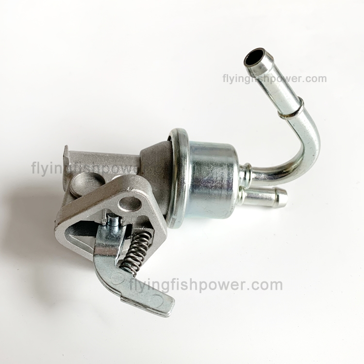 Pompe à essence de pièces de moteur de Kubota V3300 V3600 1C010-52033 1C01052033