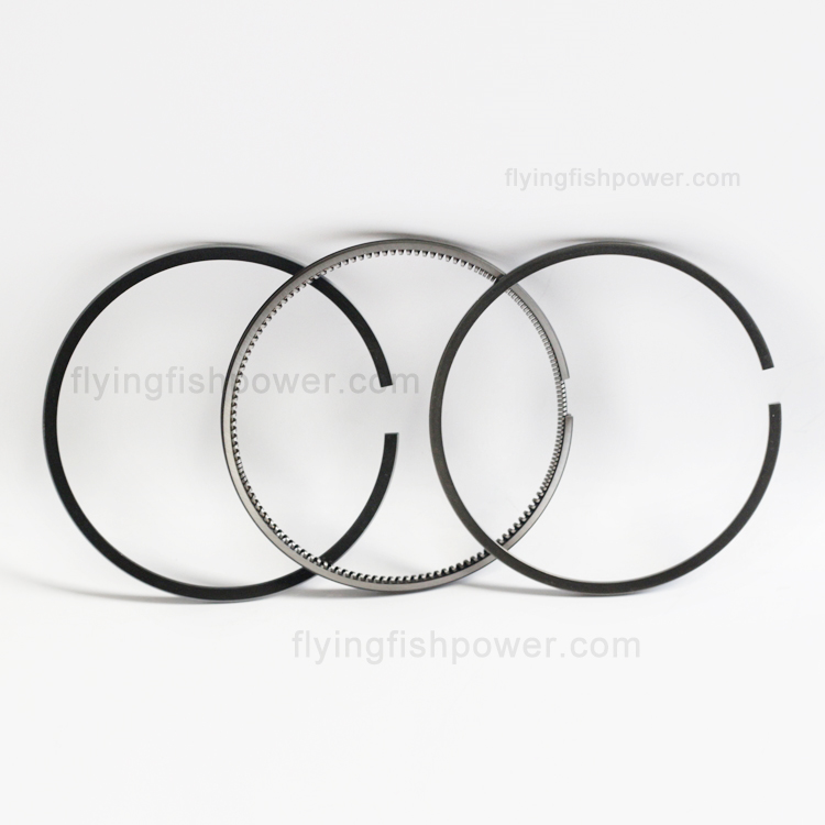 Komatsu SAA4D95LE-3 Engine Parts Piston Ring Set