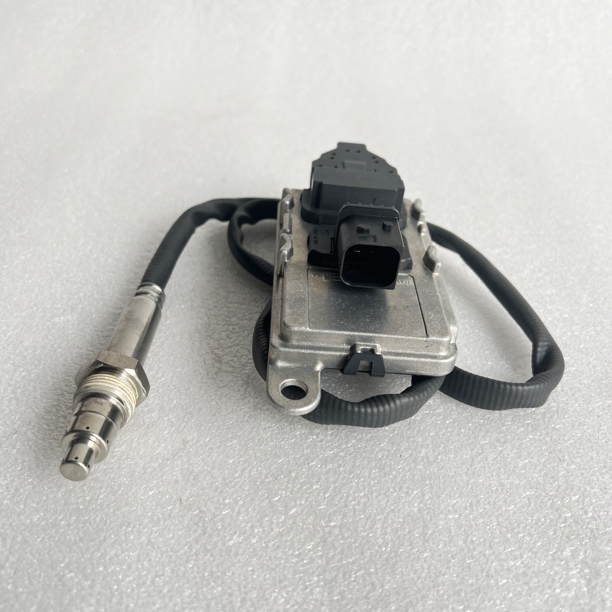 Diesel Engine Parts Nitrogen Oxide Sensor 5WK97304