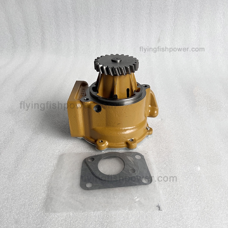 KOMATSU 6D125 S6D125 Piezas del motor Bomba de agua 6154-61-1102 6154611102