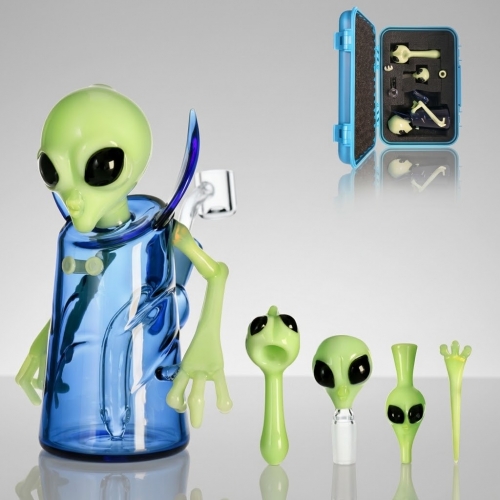 3D Alien Rig Smoking Set with Suitcase 3D Alien Rig Smoking Set with Suitcase