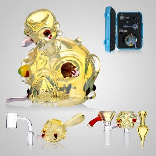 Silver Fumed 6-Piece Skull Smoking Set with Portable Case Silver Fumed 6-Piece Skull Smoking Set with Portable Case