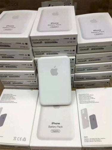 Wholesale iphone phone power bank wih box #10776