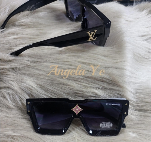 1 pcs fashion sunglasses with box LOV #17285