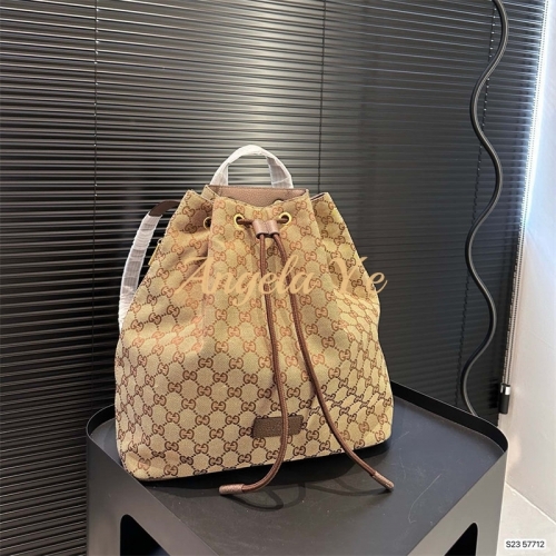 High quality fashion backpack size:32*33cm GUI #23082