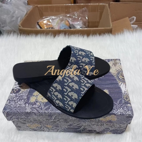 ! Clearance SALE, Wholesale slipper for women size:8 with box DIR #22468