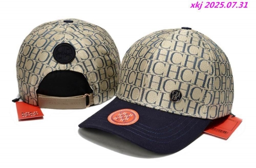 C.a.r.o.l.i.n.a. H.e.r.r.e.r.a. Hats 1001 Men