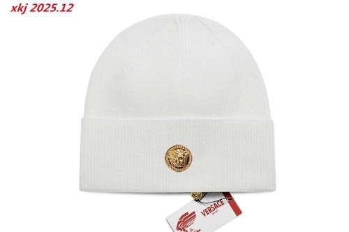 V.e.r.s.a.c.e. Beanies 1005 Men