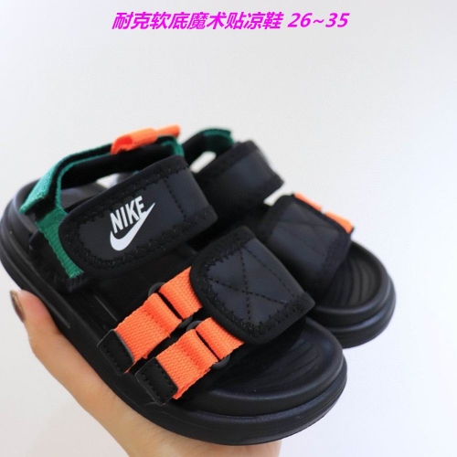 NIKE Kids Sandals 6001 Child