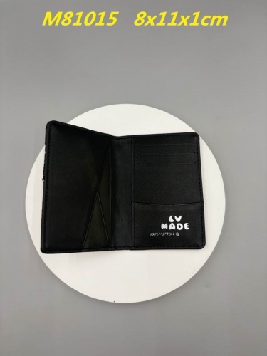 AAA--L...V... Wallets 4996