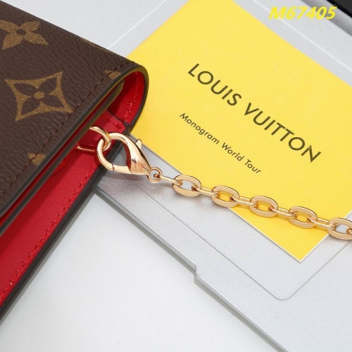 AAA--L...V... Wallets 5180