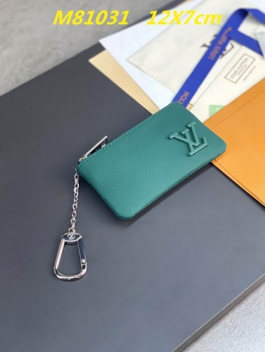 AAA--L...V... Wallets 1207