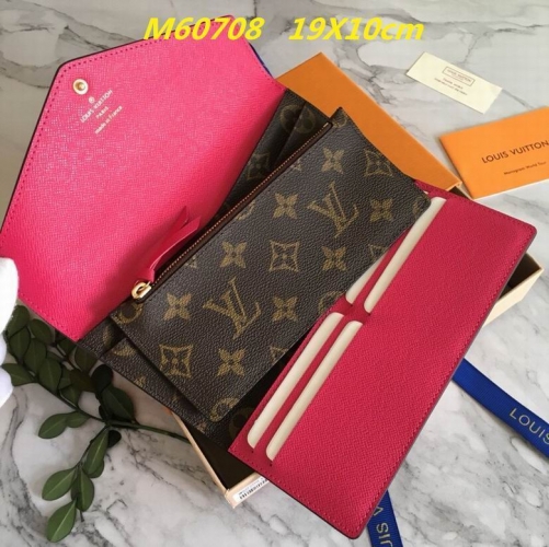 AAA--L...V... Wallets 1073